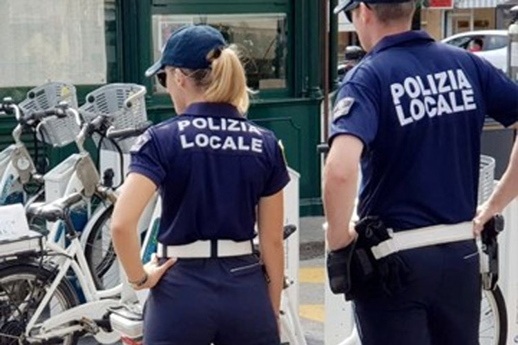 polizia locale 1 concorsi