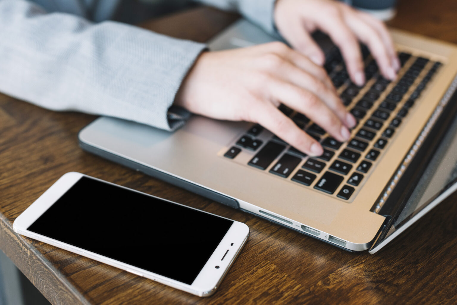 Scrivere un annuncio di lavoro esempio